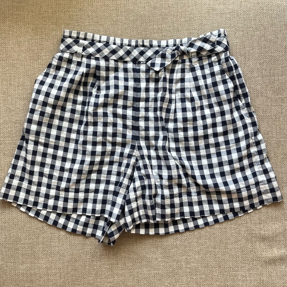 Women’s Gingham Tie-Waist Shorts